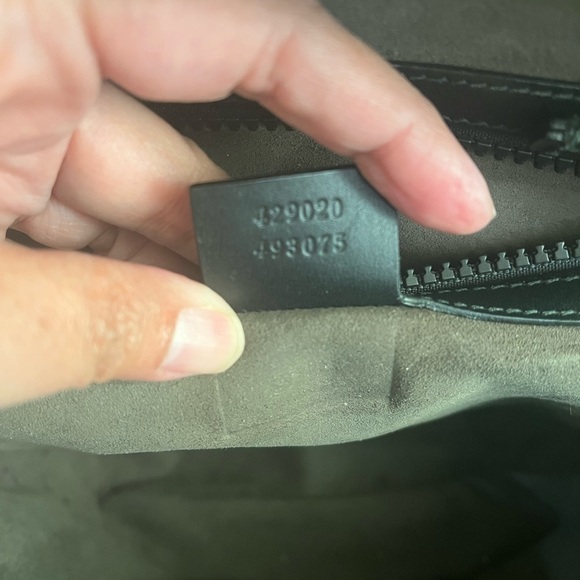 GUCCI SMALL SUPREME EDEN BACKPACK - Picture 15 of 16